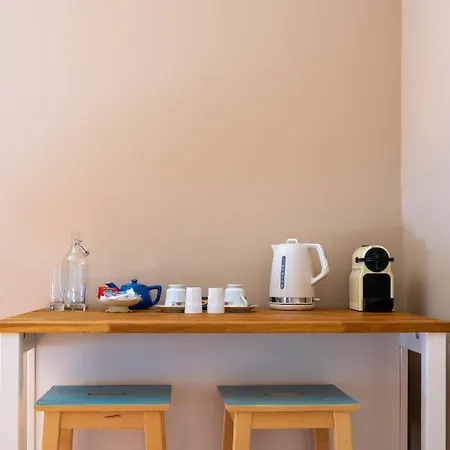 Chateau Destinee Bed & Breakfast Saint-Seurin-de-Prats