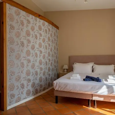 Chateau Destinee 4* Saint-Seurin-de-Prats