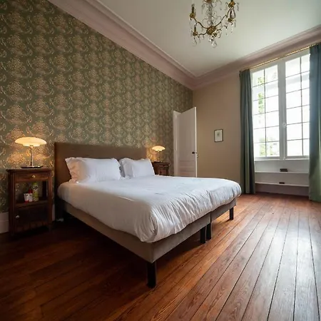 Chateau Destinee 4*