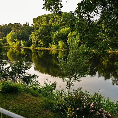 Chateau Destinee Nocleg ze śniadaniem