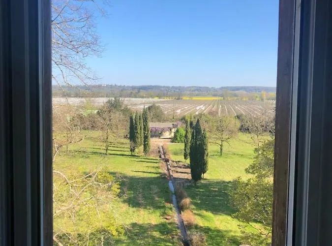 Bed & Breakfast Chateau Destinee 4*