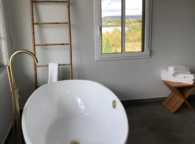 Chateau Destinee Bed & Breakfast Saint-Seurin-de-Prats