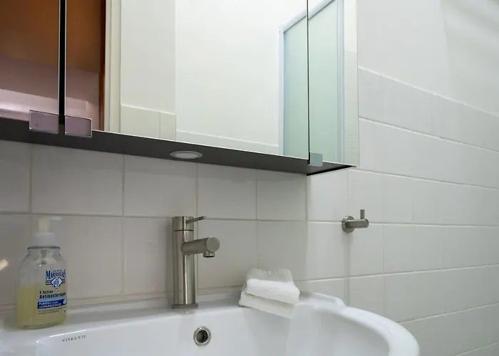 Chateau Destinee Bed & Breakfast Saint-Seurin-de-Prats