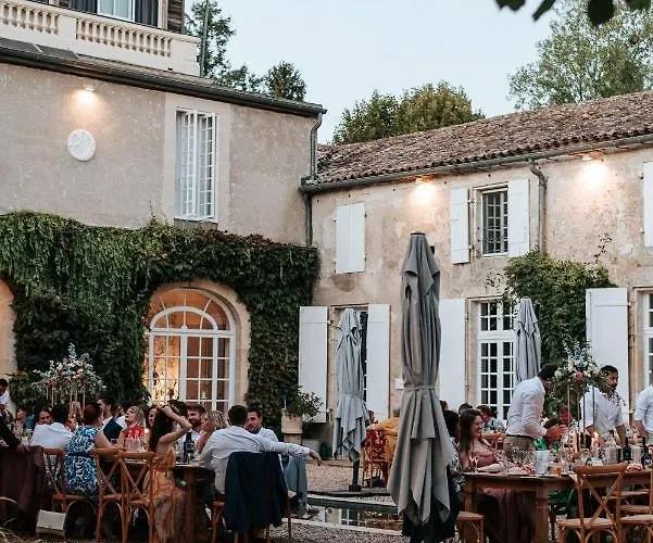 Chateau Destinee Bed & Breakfast 4*