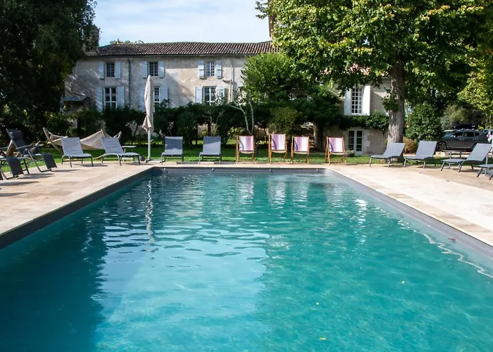 Chateau Destinee 4* Saint-Seurin-de-Prats